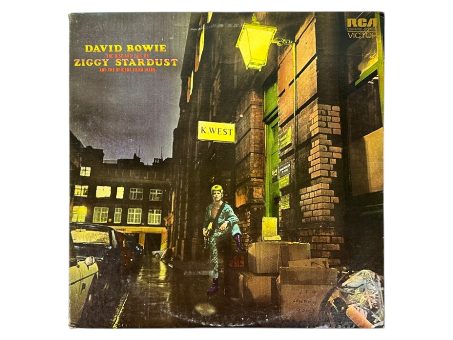 David Bowie - The Rise And Fall Of Ziggy Stardust And The Spiders From Mars, RCA Victor, LSP-4702, 1972 Vinyl Record