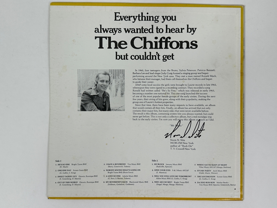 The Chiffons - Everything You Always Wanted To Hear By The Chiffons But Couldn't Get! Laurie Records LES-4001 Vinyl Record [Photo 2]