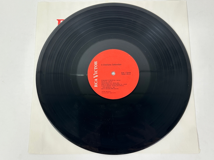 The Chieftains - A Chieftains Celebration RCA Victor 60411-RC 1990 Vinyl Record [Photo 3]