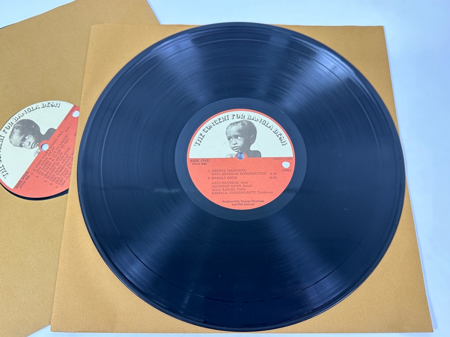 George Harrison And Friends - The Concert For Bangladesh: Original Motion Picture Soundtrack Apple Records STCX-3385 1971 Vinyl Record [Photo 9]