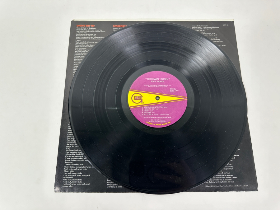 Rick James - Throwin' Down, Gordy / Motown Records 6005GL 1982 Vinyl Record [Photo 4]