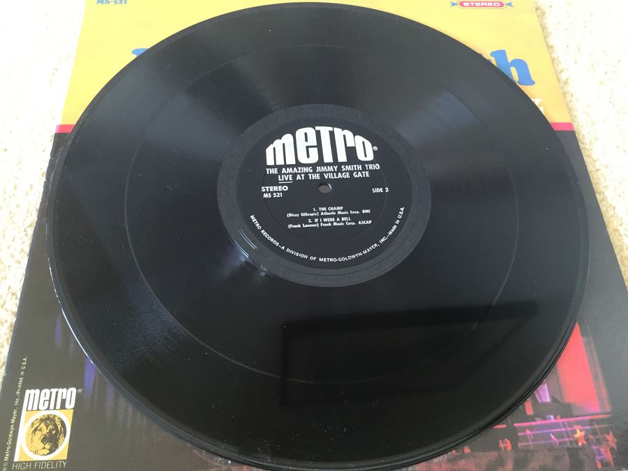 Amazing Jimmy Smith Trio, The - Live At The Village Gate - Metro Records ‎- MS-521 [Photo 5]