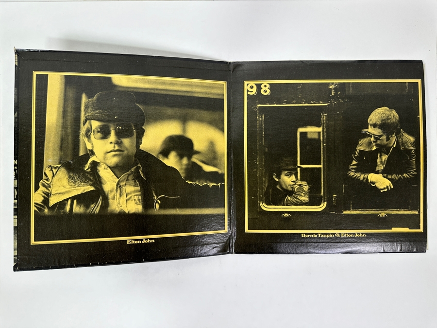 Elton John - Tumbleweed Connection MCA MCA-3001 1970 Vinyl Record [Photo 2]