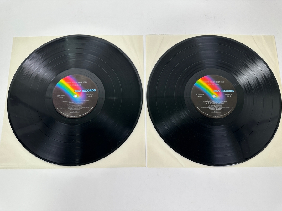 Elton John - Goodbye Yellow Brick Road, MCA Records, MCAD-10003, 1973 2-Record Vinyl Record [Photo 8]