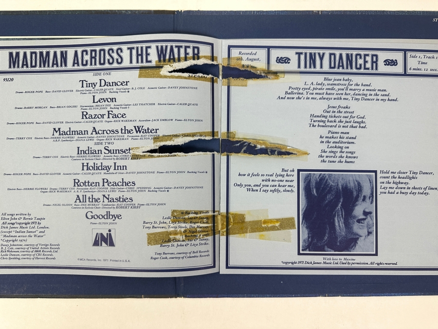 Elton John - Madman Across The Water - Uni Records UNI-93120 1971 Vinyl Record [Photo 4]