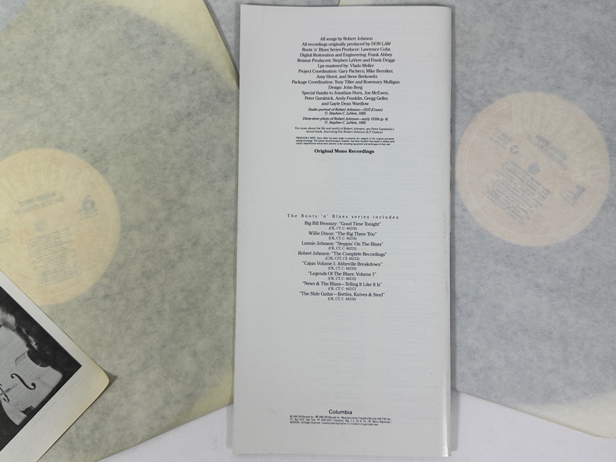 Robert Johnson - The Complete Recordings, Roots 'N Blues, C3 46222, 1990, 3-Record Box Set Vinyl Record [Photo 8]