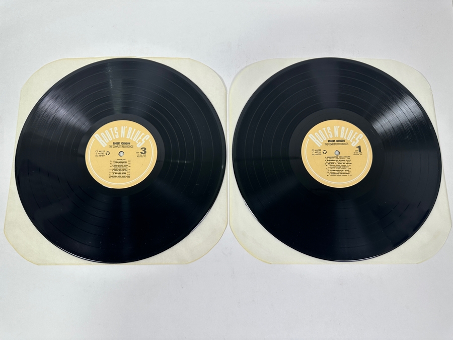 Robert Johnson - The Complete Recordings, Roots 'N Blues, C3 46222, 1990, 3-Record Box Set Vinyl Record [Photo 9]
