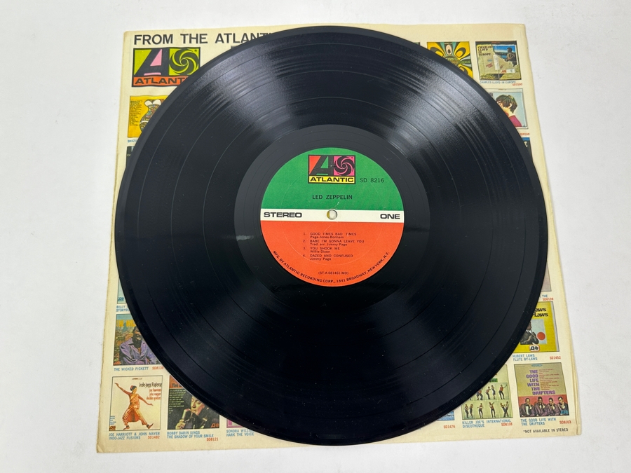 Led Zeppelin - Led Zeppelin. Iconic Black And White Hindenburg Cover, Atlantic, SD 8216, 1969. Vinyl Record [Photo 3]