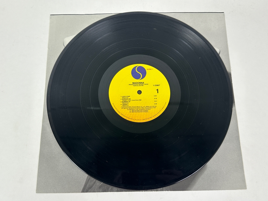Madonna - Madonna Sire Records, 1-23867, 1983 Vinyl Record [Photo 3]