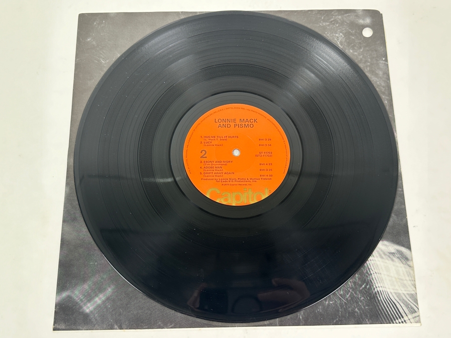 Lonnie Mack And Pismo - The Classic Album Lonnie Mack And Pismo, Capitol ST-11703 1977 Vinyl Record [Photo 4]