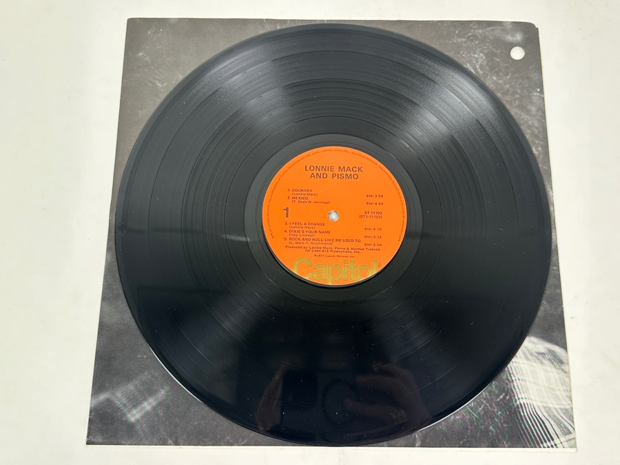 Lonnie Mack And Pismo - The Classic Album Lonnie Mack And Pismo, Capitol ST-11703 1977 Vinyl Record [Photo 3]