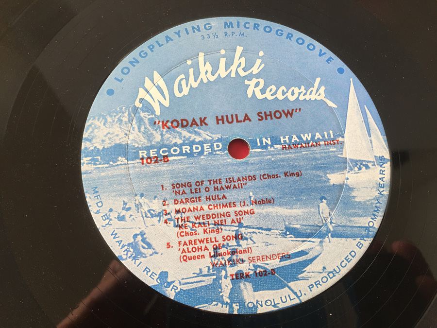 Louise Akeo And Louise Akeo And Her Royal Hawaiian Girls ‎- The Kodak Hula Show - Waikiki Records - LP-102 [Photo 8]