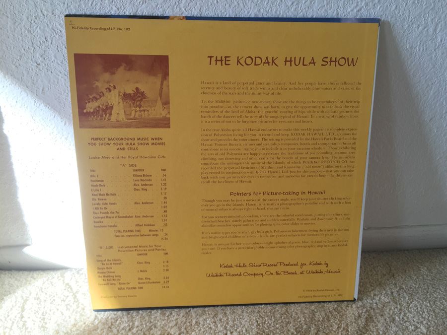 Louise Akeo And Louise Akeo And Her Royal Hawaiian Girls ‎- The Kodak Hula Show - Waikiki Records - LP-102 [Photo 2]