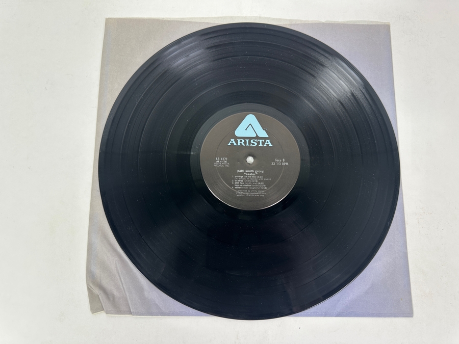 Patti Smith Group - Easter. Arista [AB4171], 1978. Vinyl Record [Photo 7]