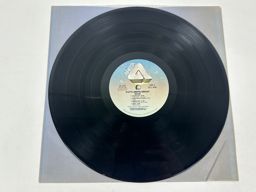 Patti Smith Group - Wave Arista AB 4221 1979 Vinyl Record [Photo 8]