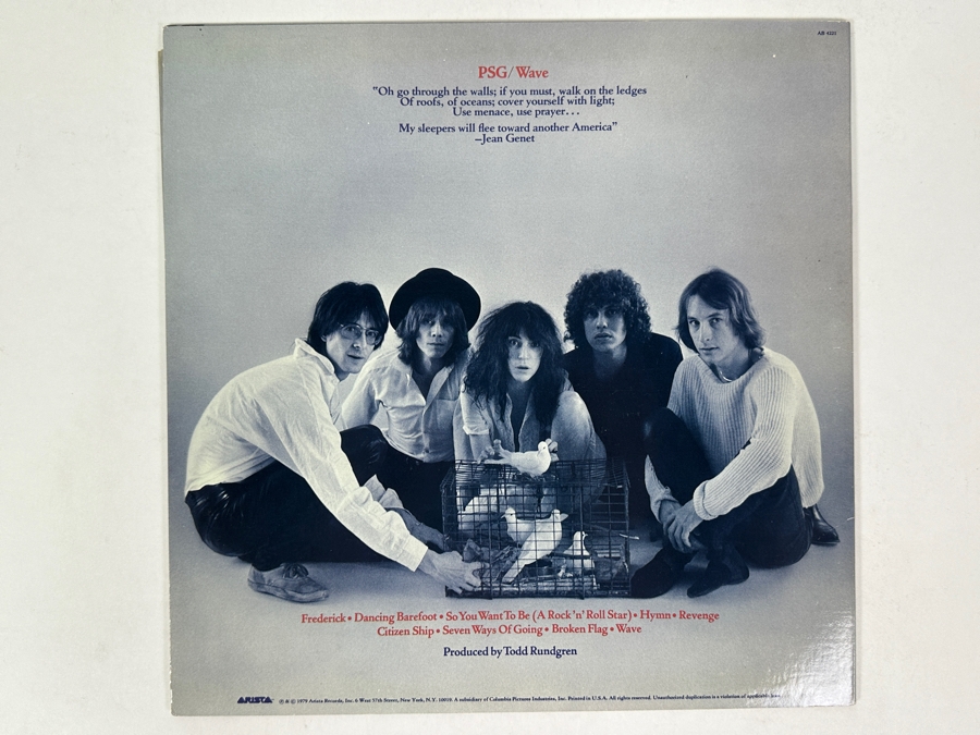 Patti Smith Group - Wave Arista AB 4221 1979 Vinyl Record [Photo 2]