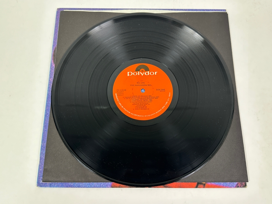 801 - 801 Live. Featuring Phil Manzanera, Eno, Bill MacCormick, Francis Monkman, Simon Phillips, Lloyd Watson. Polydor, PD-1-6148, 1976 Vinyl Record [Photo 4]
