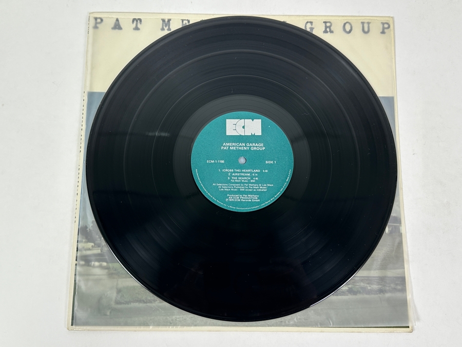 Pat Metheny Group - American Garage, An Essential Jazz Fusion Release From ECM 1-1155 In 1979 Iconic Vinyl Record [Photo 3]