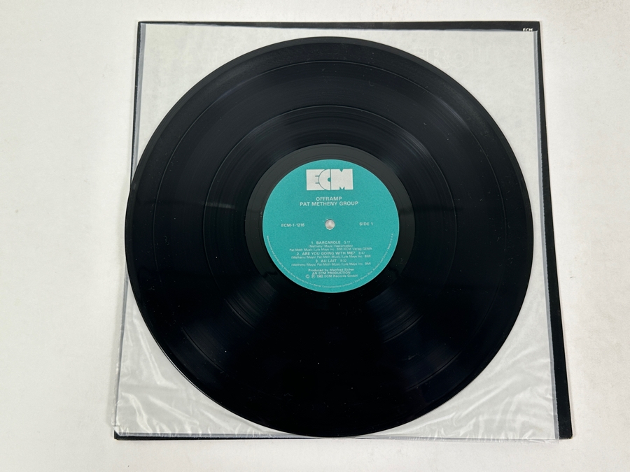 Pat Metheny Group - Offramp ECM Records ECM 1-1216 1982 Vinyl Record [Photo 2]