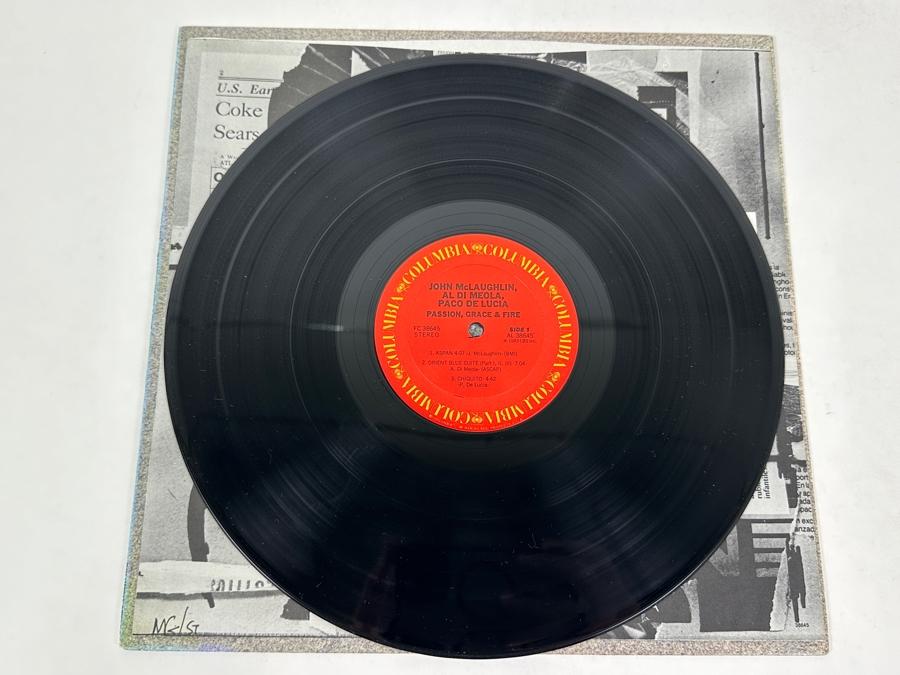 John McLaughlin, Al Di Meola, Paco De Lucia - Passion, Grace & Fire Columbia FC 38645 1983 Vinyl Record [Photo 3]