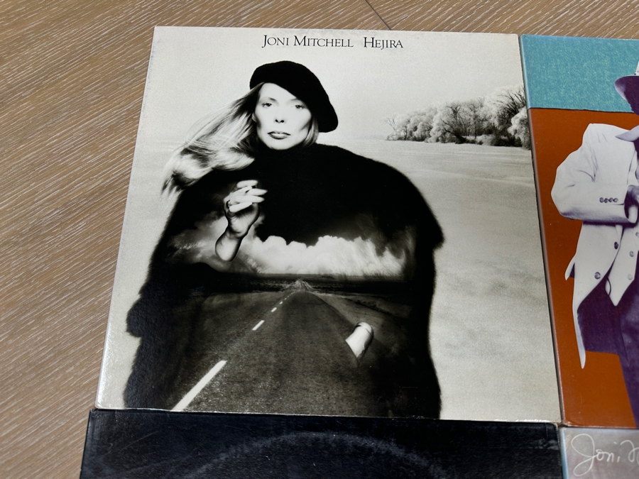 (6) Joni Mitchell Vinyl Records [Photo 7]