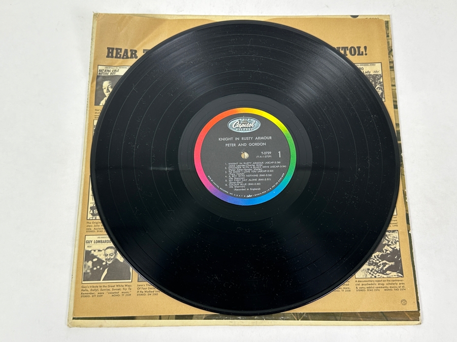 Peter & Gordon - Knight In Rusty Armour Capitol Records T 2729, 1967 Vinyl Record [Photo 3]