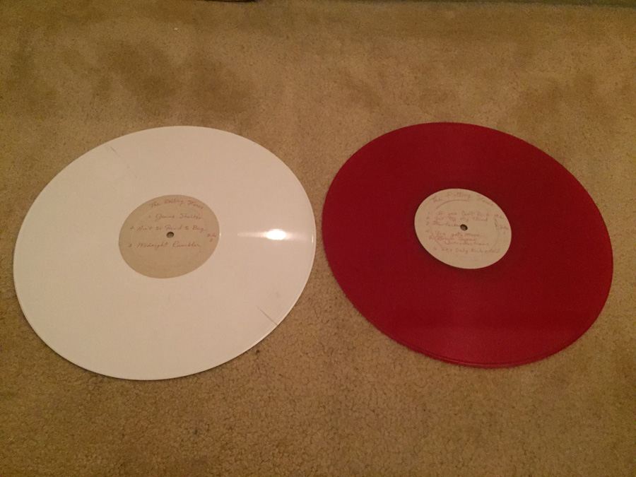 Rolling Stones, The - Colored Vinyl - Believe This May Be Missing One Record - No Cover [Photo 1]