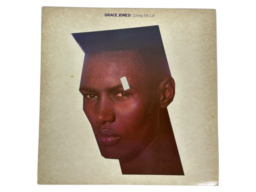 Grace Jones - Living My Life Island Records, 90188-1, 1982. Vinyl Record