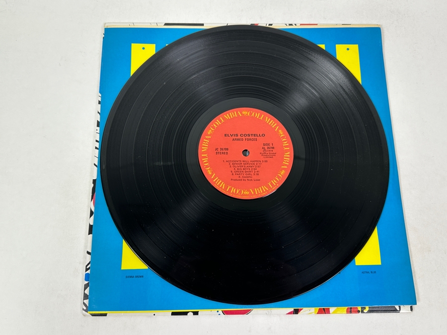 Elvis Costello And The Attractions - Armed Forces. Columbia - JC 35709, 1979. Vinyl Record [Photo 4]