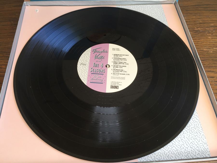 Four Seasons, The ‎- Frankie Valli & The 4 Seasons 25th Anniversary Collection - RNRP 72998-1 - 4 x Vinyl [Photo 19]