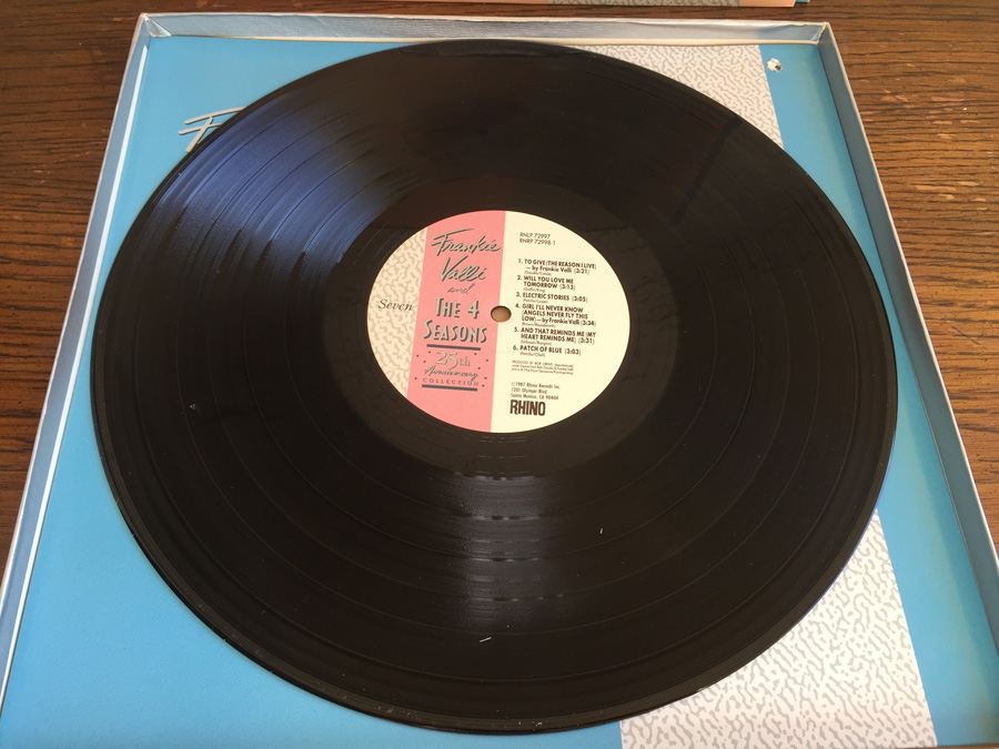 Four Seasons, The ‎- Frankie Valli & The 4 Seasons 25th Anniversary Collection - RNRP 72998-1 - 4 x Vinyl [Photo 25]