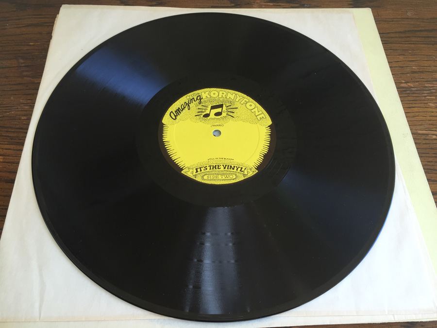 Elton John ‎- Elderberry Wine - Recorded Live At Hammersmith Odeon in London - The Amazing Kornyfone Record Label ‎- 2927 [Photo 6]