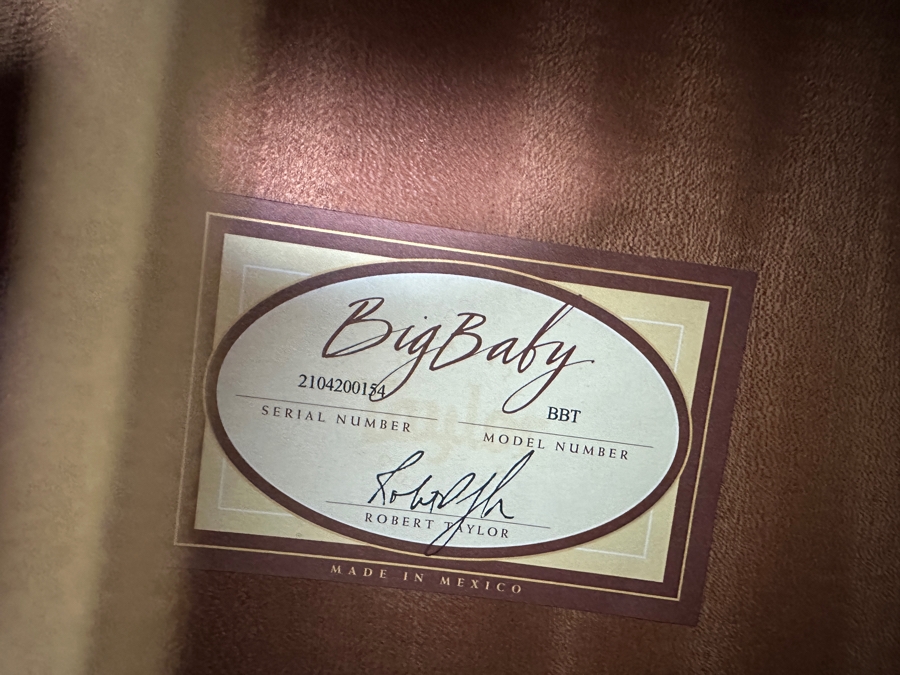 Taylor Big Baby Taylor BBT Acoustic Guitar S/N 2104200154 41'L [Photo 6]