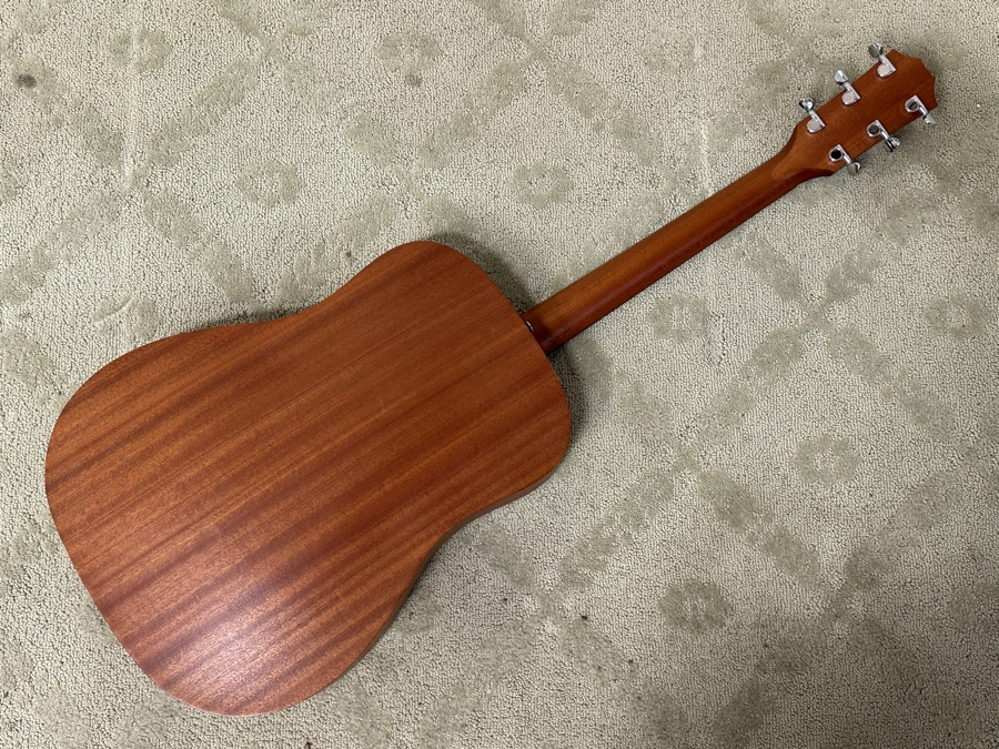 Taylor Big Baby Taylor BBT Acoustic Guitar S/N 2104200154 41'L [Photo 4]