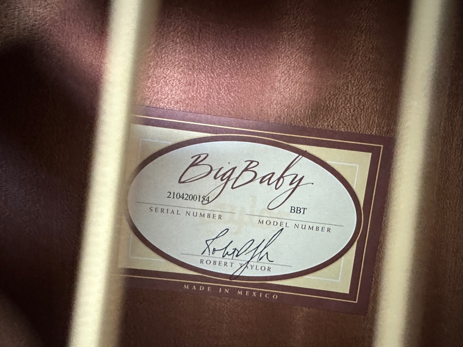 Taylor Big Baby Taylor BBT Acoustic Guitar S/N 2104200154 41'L [Photo 5]
