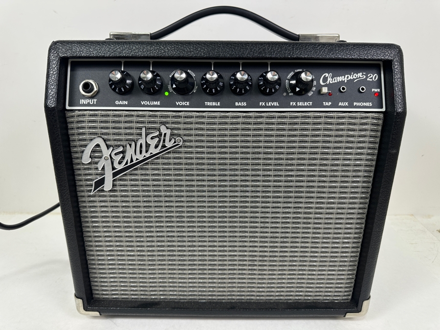 Fender Champion 20 Electric Guitar Amplifier [Photo 5]