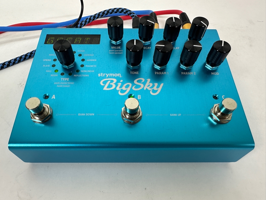 Strymon BigSky Multidimensional Reverb Effects Pedal Retails $479 [Photo 4]