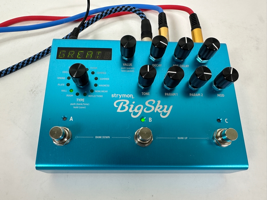 Strymon BigSky Multidimensional Reverb Effects Pedal Retails $479 [Photo 2]