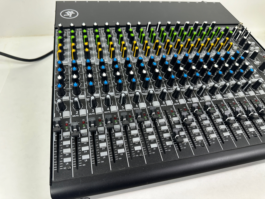 Mackie 1604VLZ4: A 16-Channel Analog Audio Mixer For Professional Sound Mixing And Control 17.5W X 17D X 6H Retails $1,049 [Photo 6]