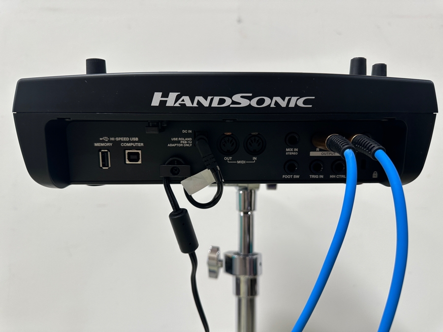 Roland HPD-20 HandSonic Digital Hand Percussion Instrument With Stand Retails $1,400 [Photo 7]