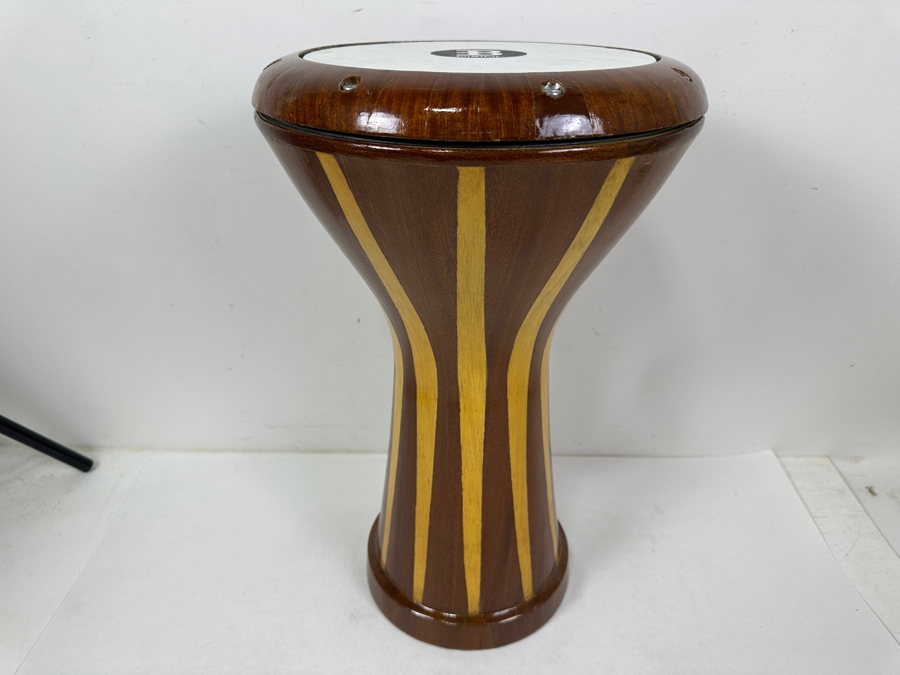 Meinl Darbuka Wooden Goblet Drum With Soft Case 11'W X 17.5'H [Photo 4]
