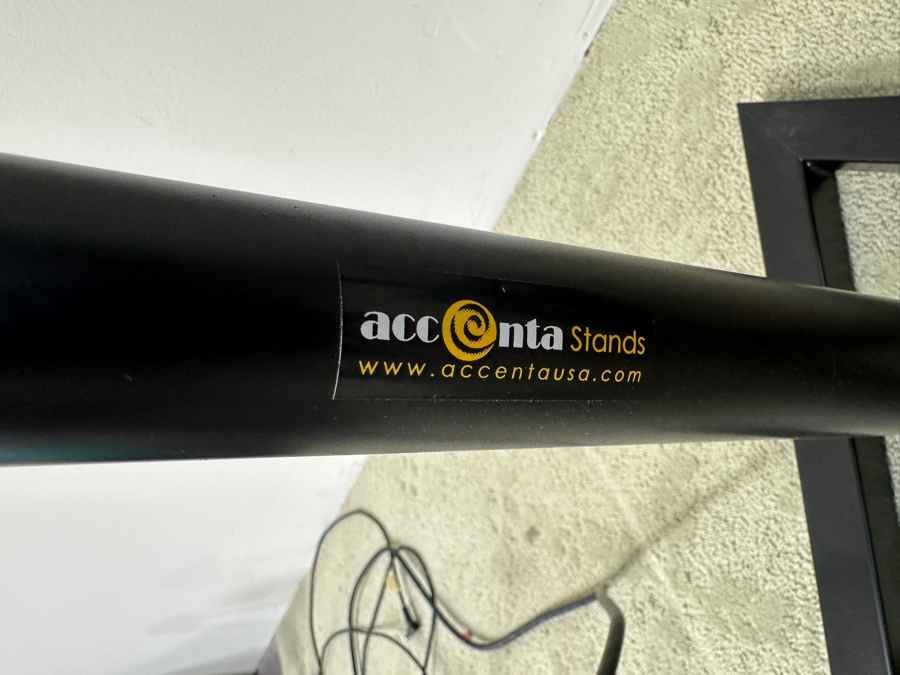 Two Yamaha HS8 Studio Monitor Speakers On Stands 48'H Retails $800+ [Photo 10]