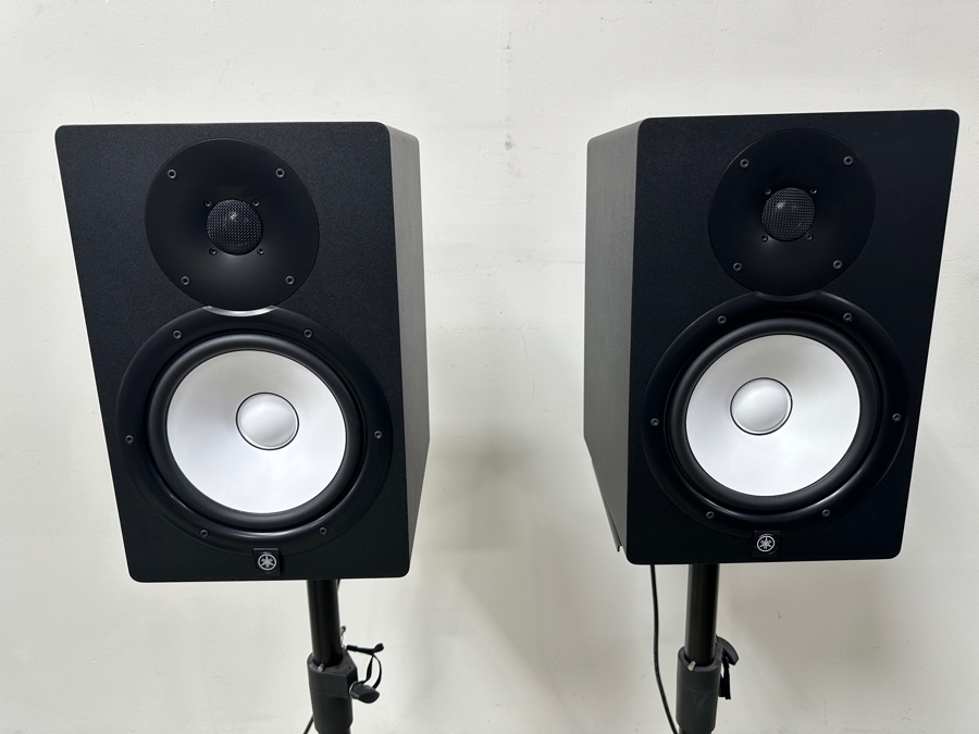 Two Yamaha HS8 Studio Monitor Speakers On Stands 48'H Retails $800+ [Photo 4]