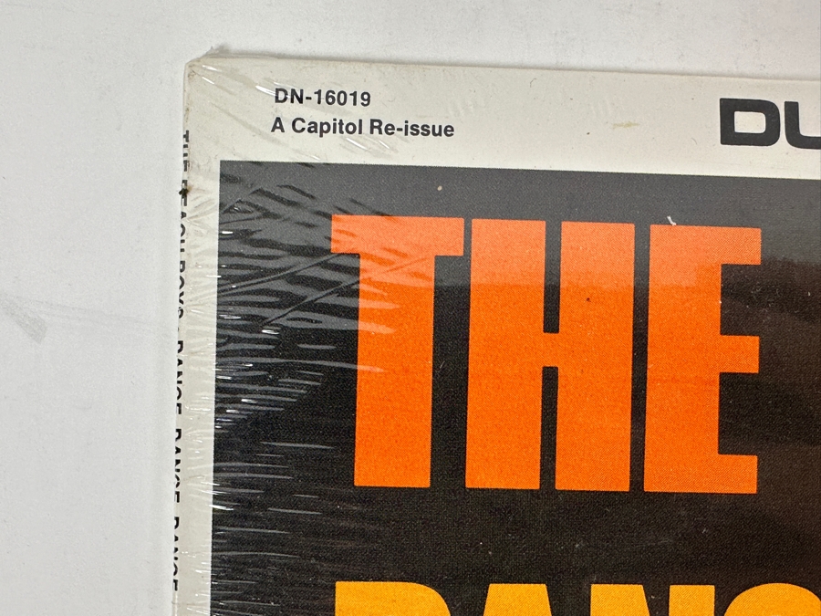 Factory Sealed The Beach Boys - Dance Dance Dance Capitol SN-16019 Vinyl Record [Photo 2]