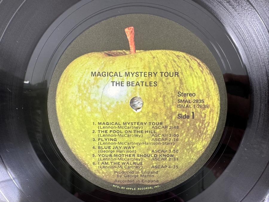 The Beatles - Magical Mystery Tour: Capitol Records SMAL 2835 1967 - Features A 24-Page Color Picture Book - Vinyl Record [Photo 13]