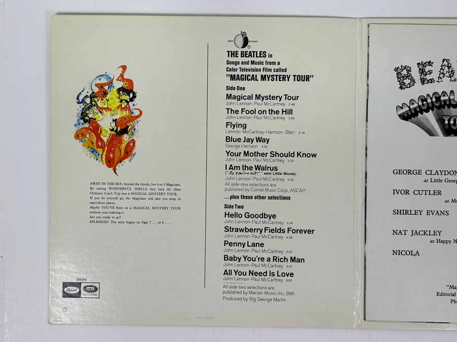 The Beatles - Magical Mystery Tour: Capitol Records SMAL 2835 1967 - Features A 24-Page Color Picture Book - Vinyl Record [Photo 3]