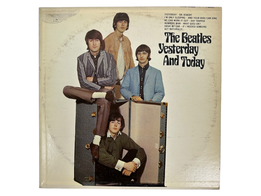 The Beatles - Yesterday And Today - Capitol Records [T 2553] 1966 - Original American Pressing Vinyl Record
