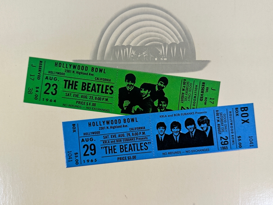 The Beatles - At The Hollywood Bowl - Capitol Records SMAS-11638 1977 Vinyl Record [Photo 2]