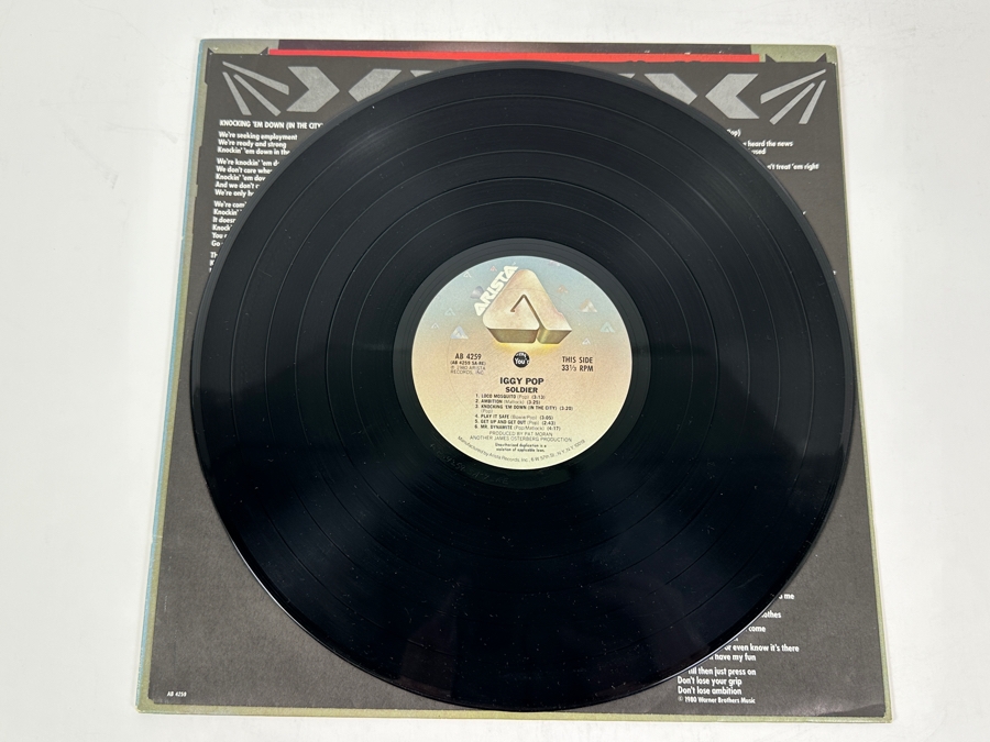 Iggy Pop - Soldier Arista Records, AB 4259, 1980 Vinyl Record [Photo 3]