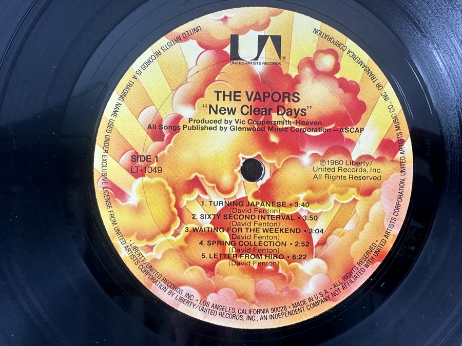 The Vapors - New Clear Days United Artists Records LT-1049 1980 Vinyl Record [Photo 4]